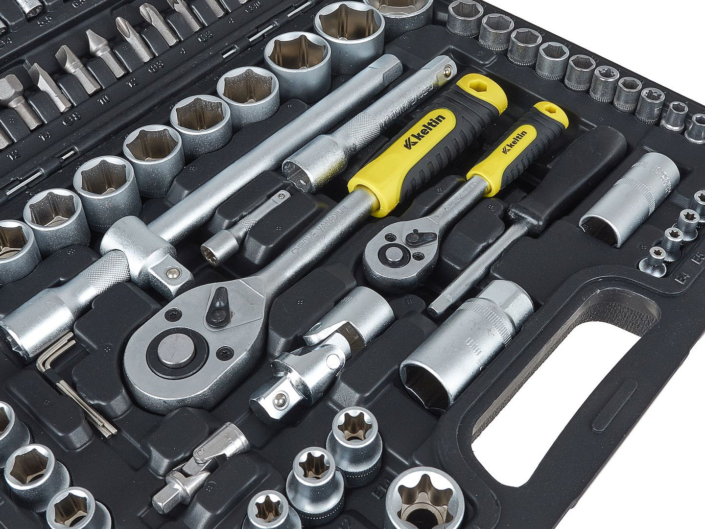 TRUSA DE SCULE 108 PIESE 1/4", 1/2" GEKO