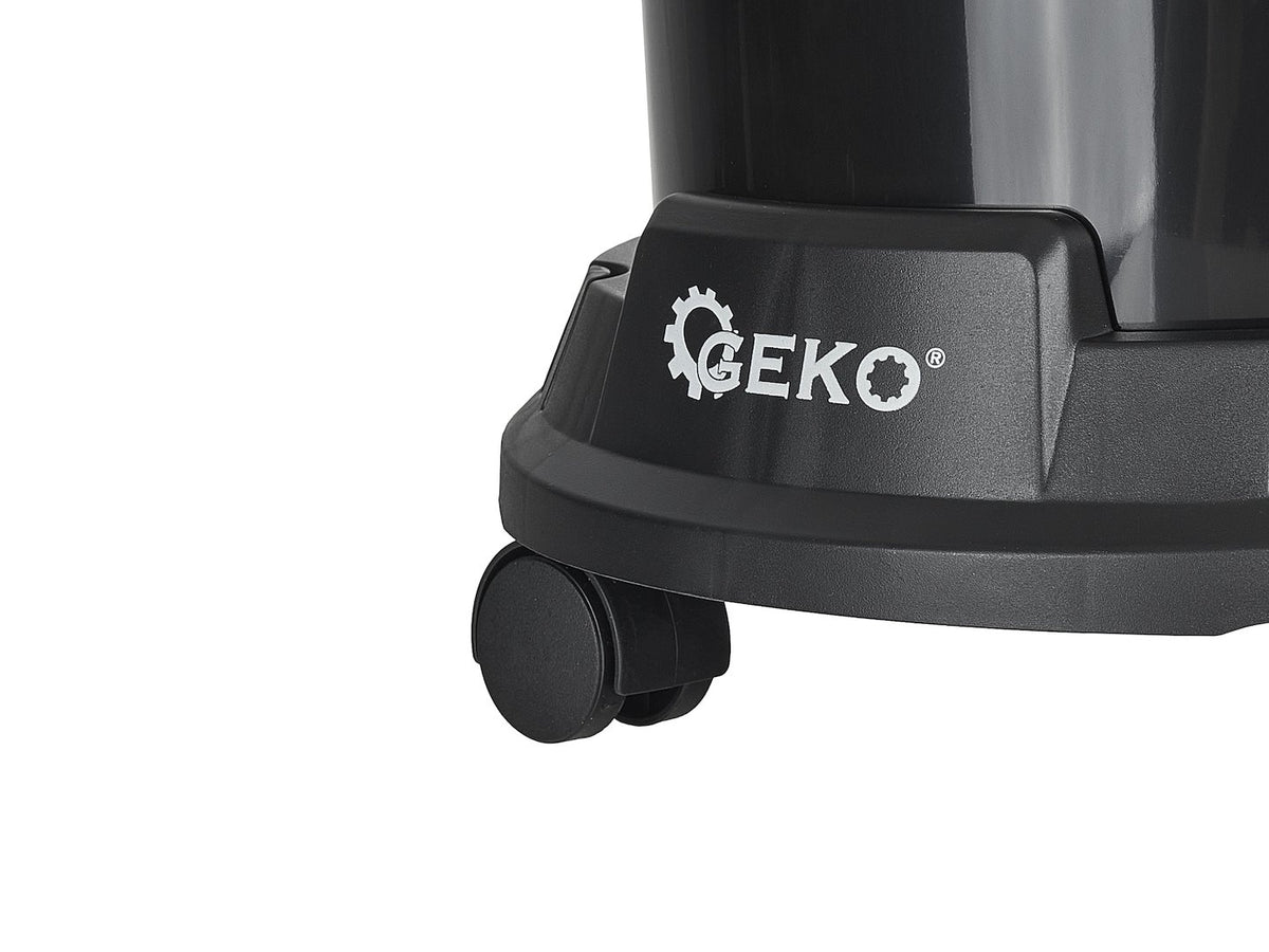 Aspirator cu functie de spalare 1400w 15l Geko