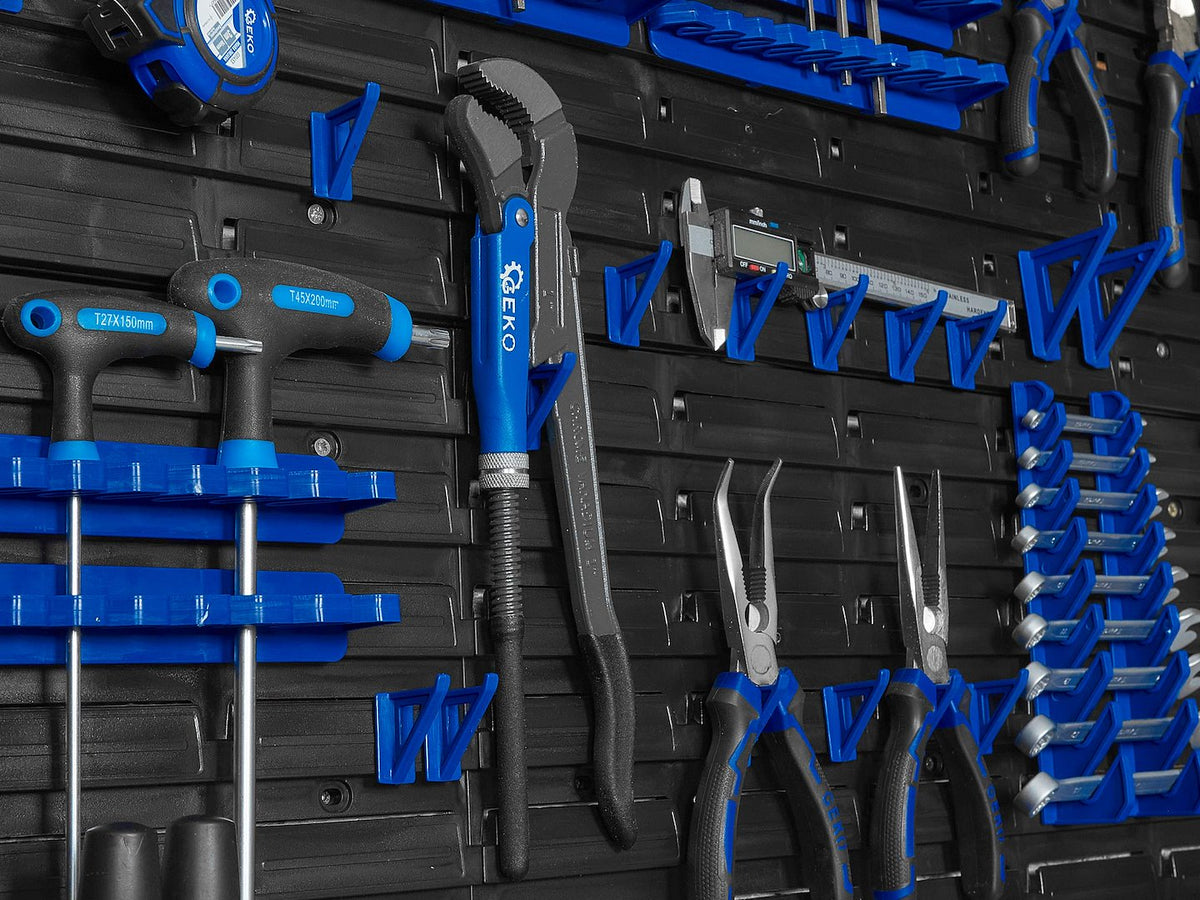 Panou suport organizator de scule cu cutii depozitare 136 piese 2304x780mm Geko