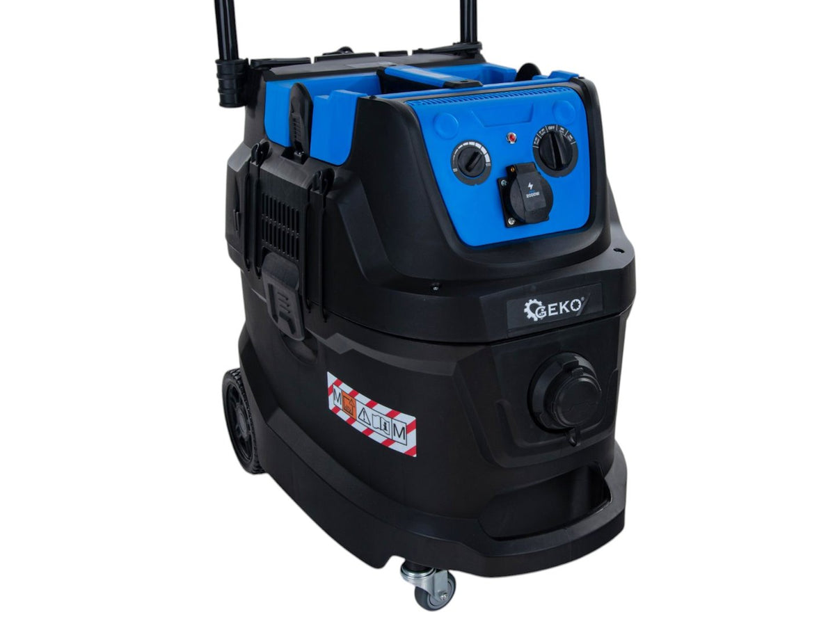 Aspirator industrial cu filtru curatare automata 1600w Geko