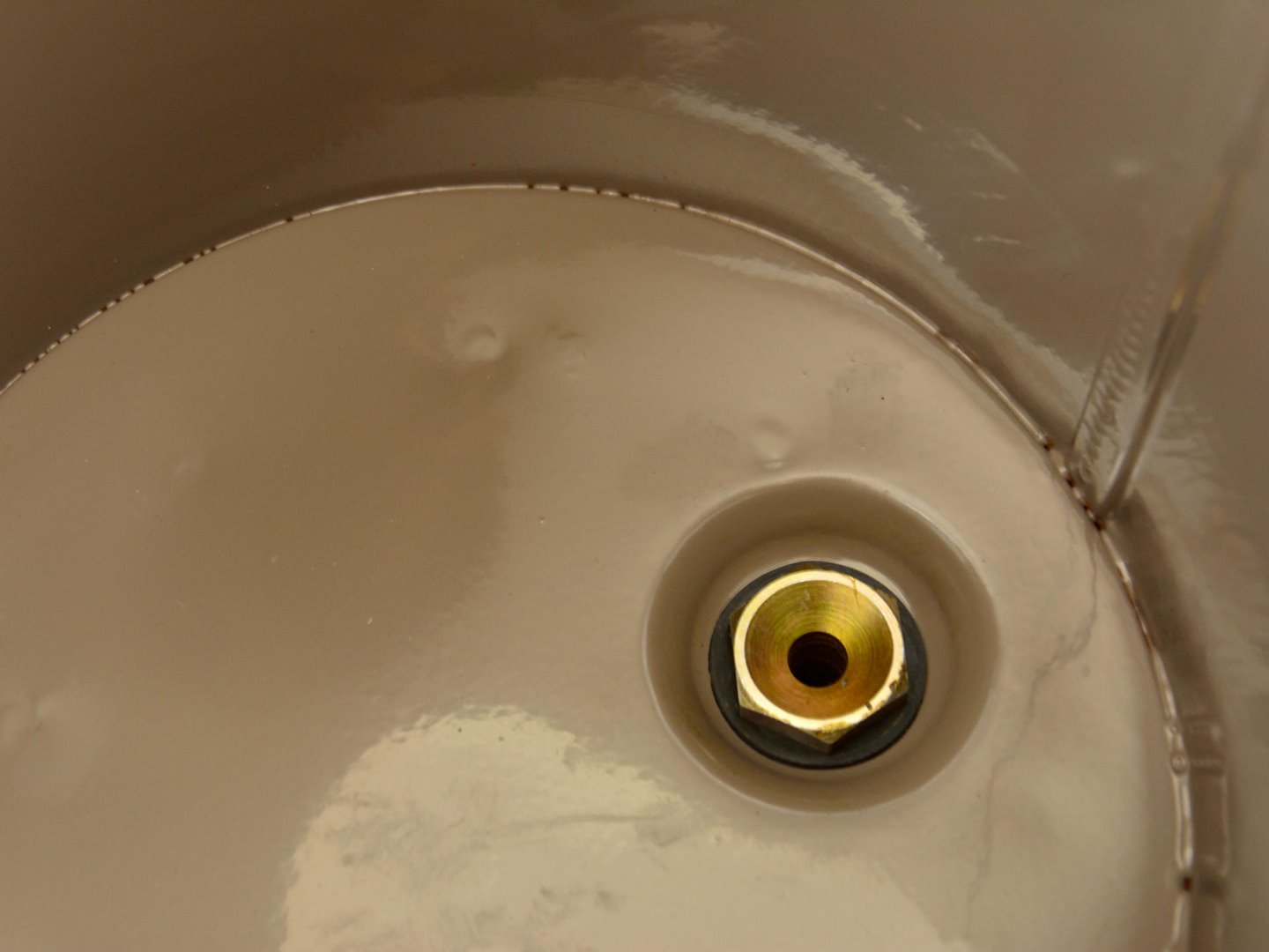 POMPA DE GRESAT 12L CU FURTUN 4M GEKO