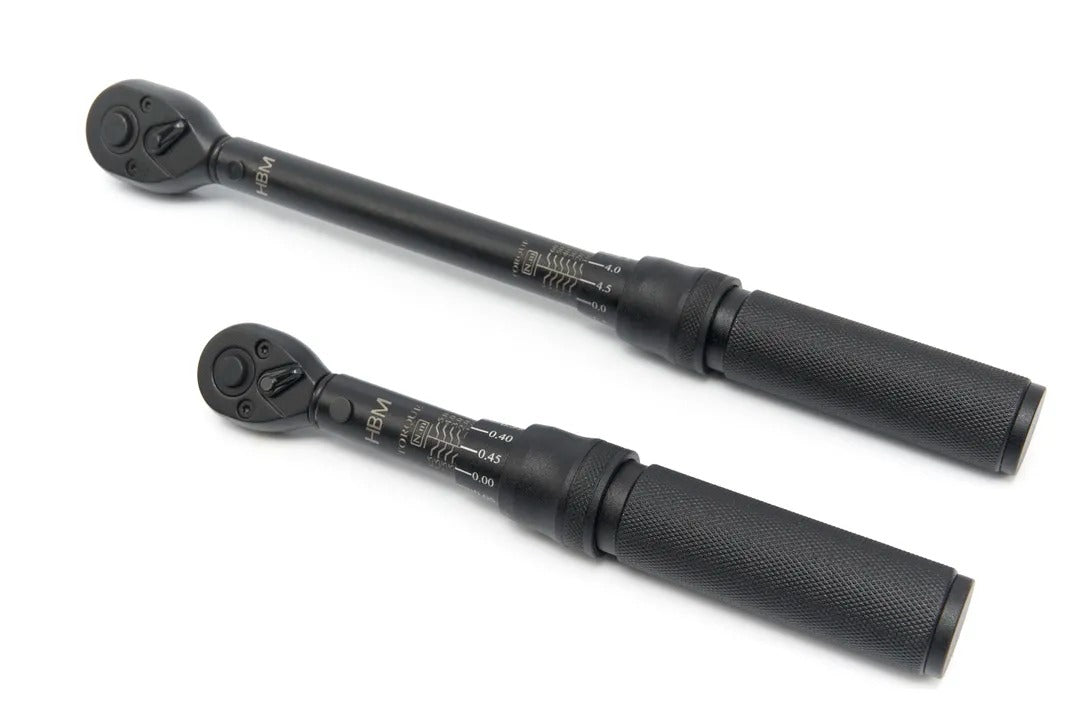 TRUSA CHEIE DINAMOMETRICA 1/4'' SI 3/8'' DE PRECIZIE 1-5Nm, 10-60Nm 55 PIESE HBM