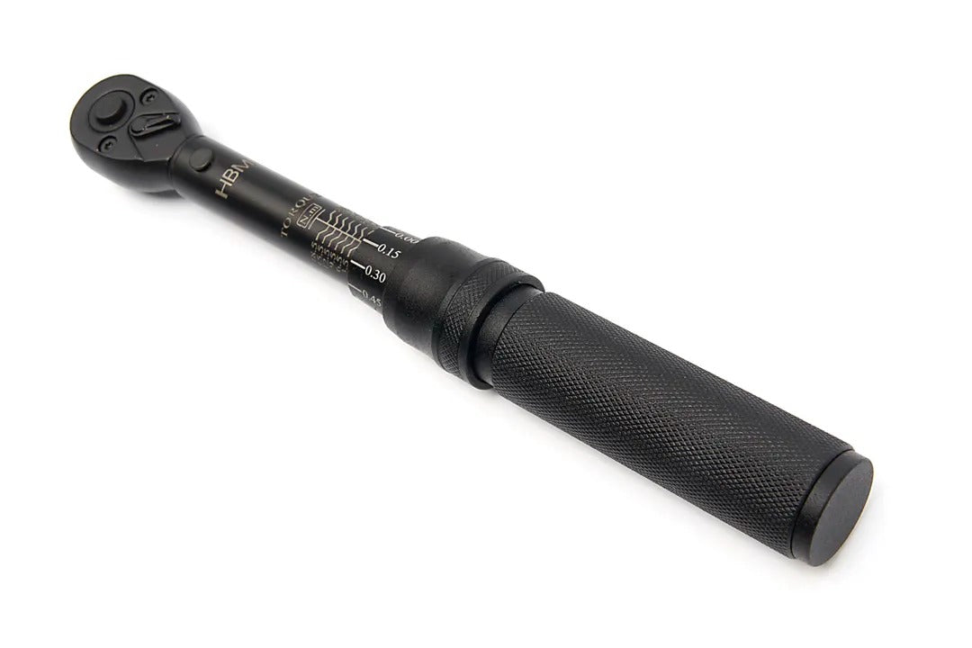 TRUSA CHEIE DINAMOMETRICA 1/4'' DE PRECIZIE 2-20NM 32 PIESE HBM