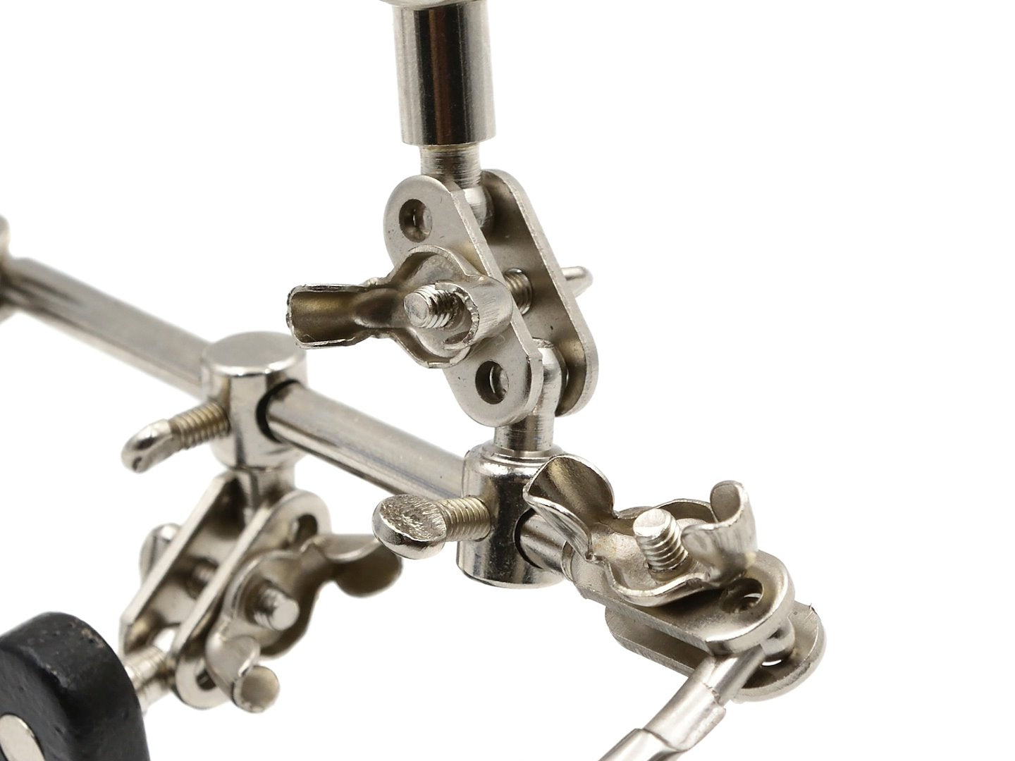 DISPOZITIV CU LUPA SI BRATE AJUTATOARE PENTRU LIPIT GEKO