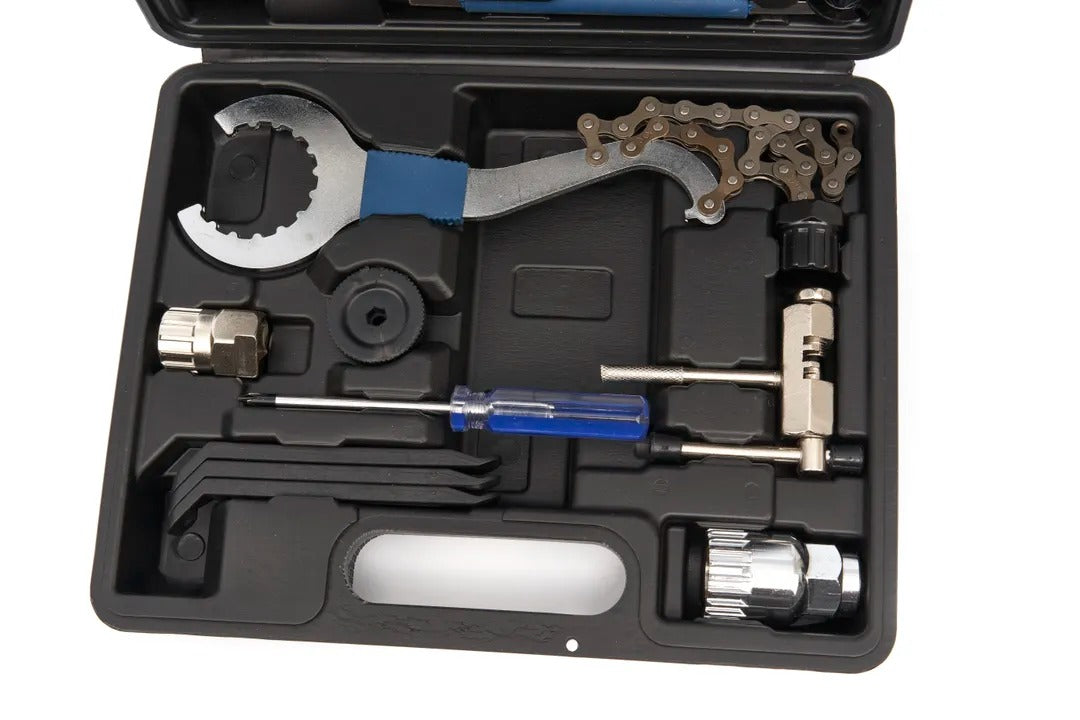 TRUSA DE SCULE PENTRU REPARAT BICICLETE 18 PIESE HBM