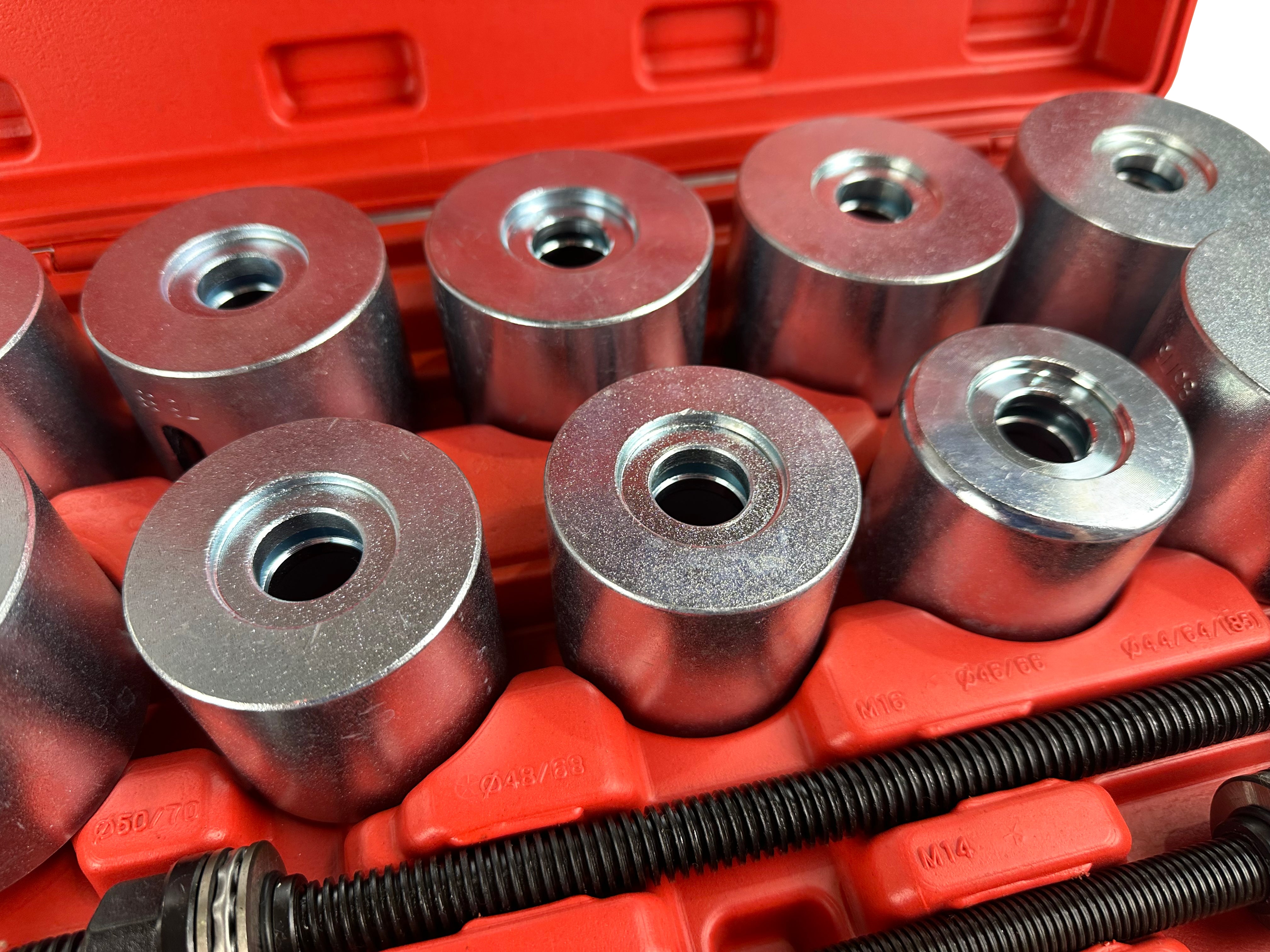 TRUSA PRESE EXTRAS SI MONTAT BUCSI SI RULMENTI SUSPENSIE, SILENT BLOCK 34-90MM 27 PIESE GEBO TOOLS