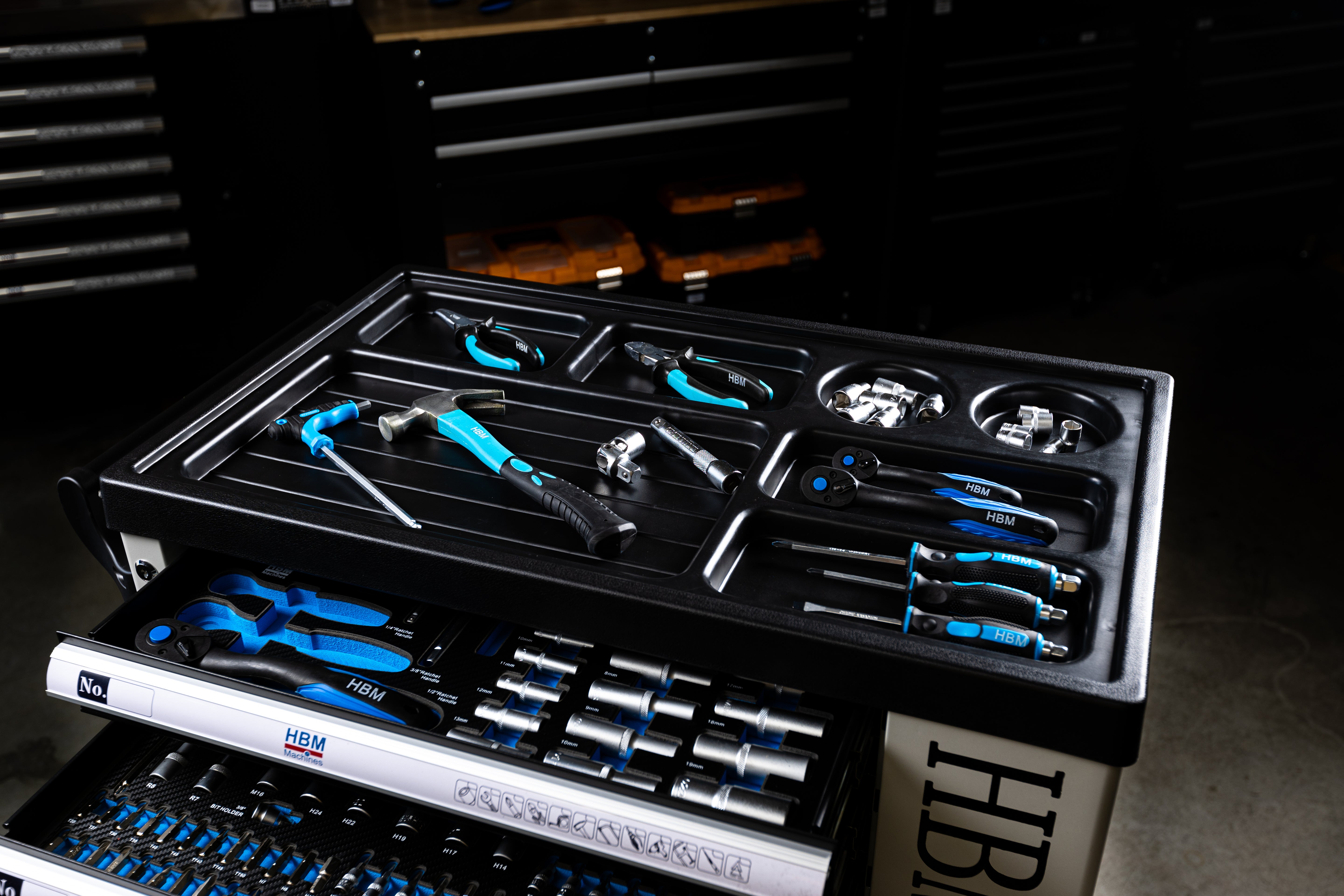 DULAP SCULE PROFESIONAL HBM CU 7 SERTARE, 245 PIESE, 6 MODULE CARBON – OLANDA, PREMIUM