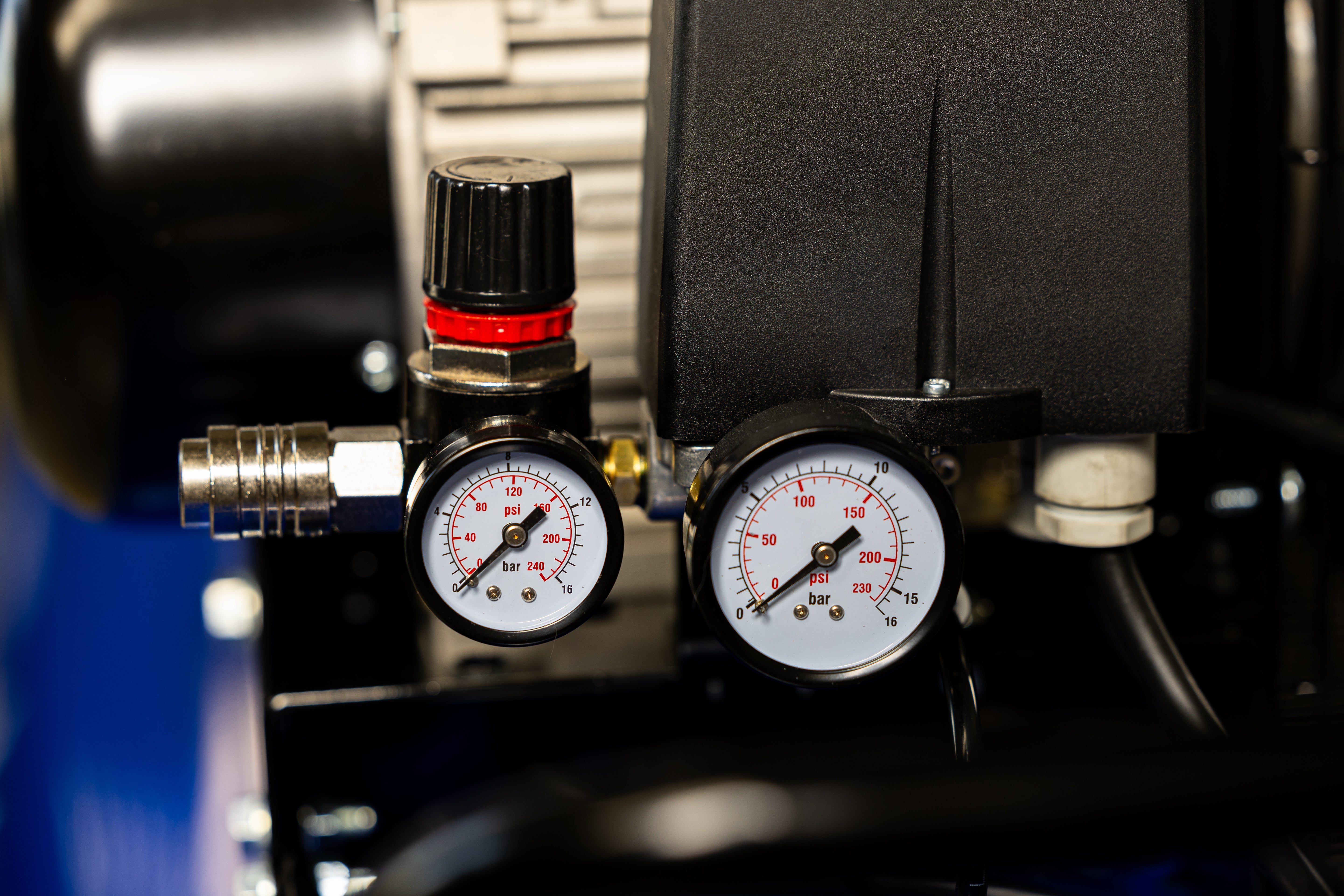 COMPRESOR PROFESIONAL MICHELIN 200L 3CP 230V PRODUS FIAC ITALY