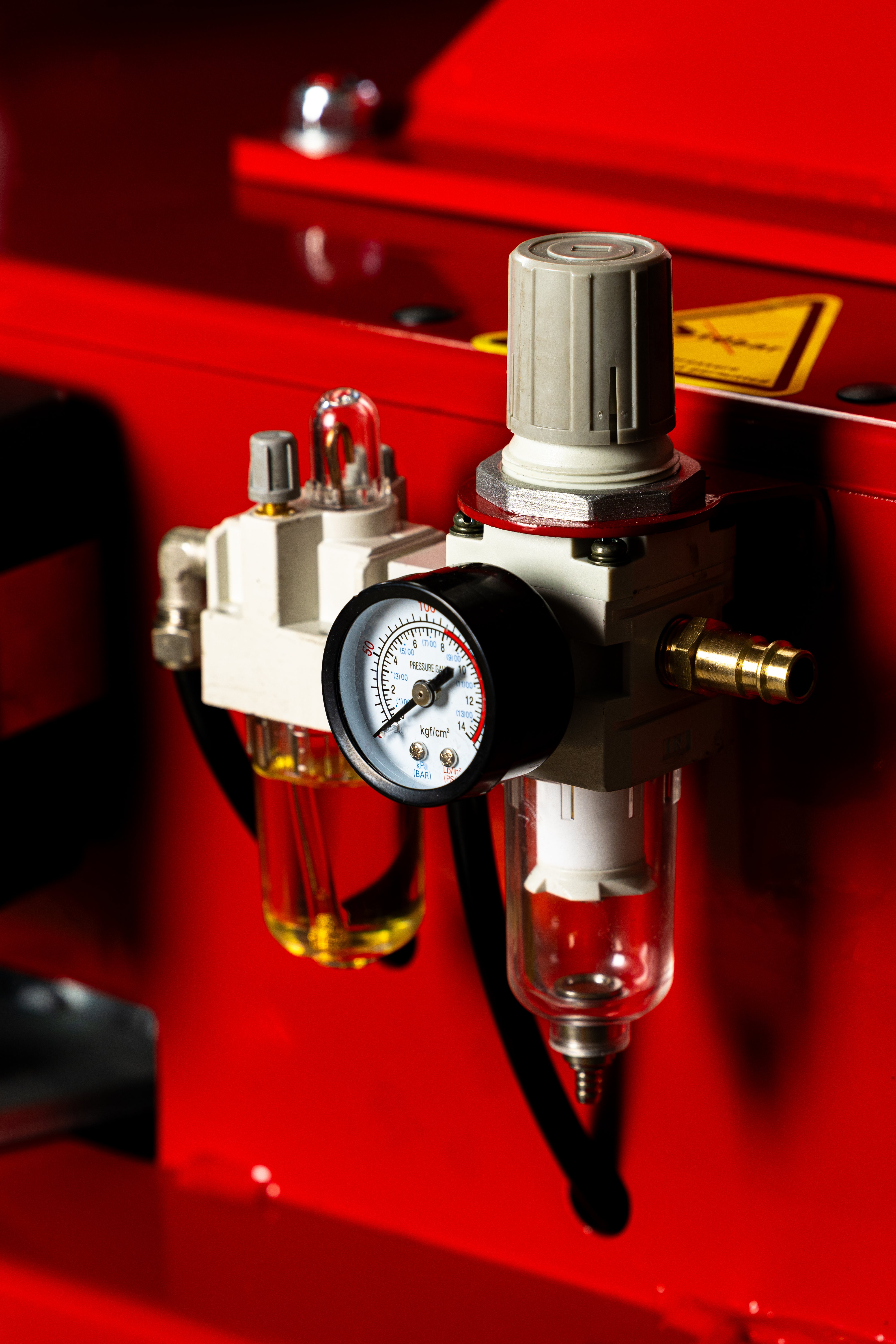 MASINA DEJANTAT SEMI-AUTOMATA ROTI AUTOTURISME 24'' 230V M-201 REDATS POLONIA