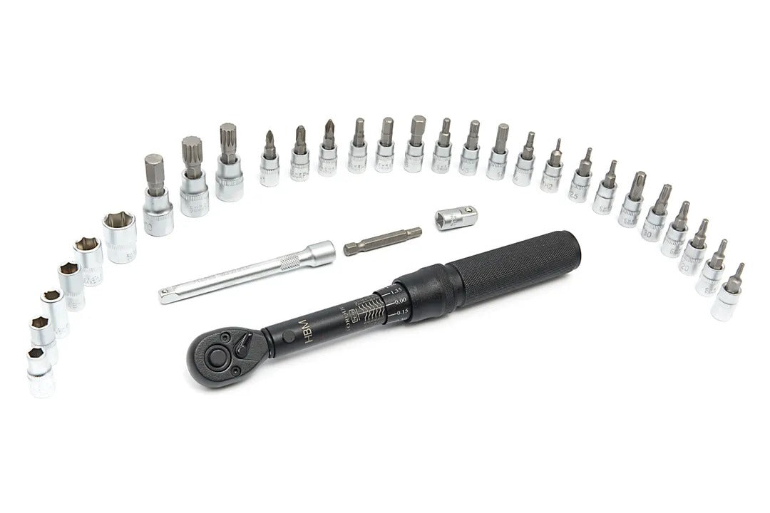 TRUSA CHEIE DINAMOMETRICA 1/4'' DE PRECIZIE 2-20NM 32 PIESE HBM