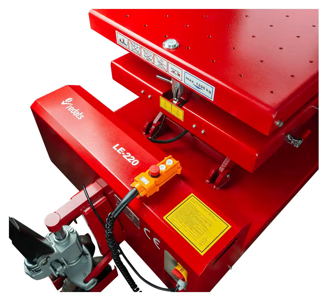 CARUCIOR HIDRAULIC CU MASA PENTRU RIDICAREA SI COBORAREA BATERIILOR AUTO ELECTRICE EV 1200KG LE-220 REDATS