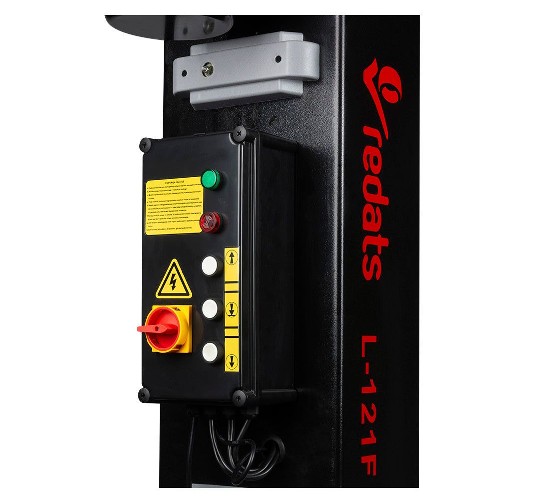 ELEVATOR AUTO CU 1 COLOANA 2.8T 220V REDATS