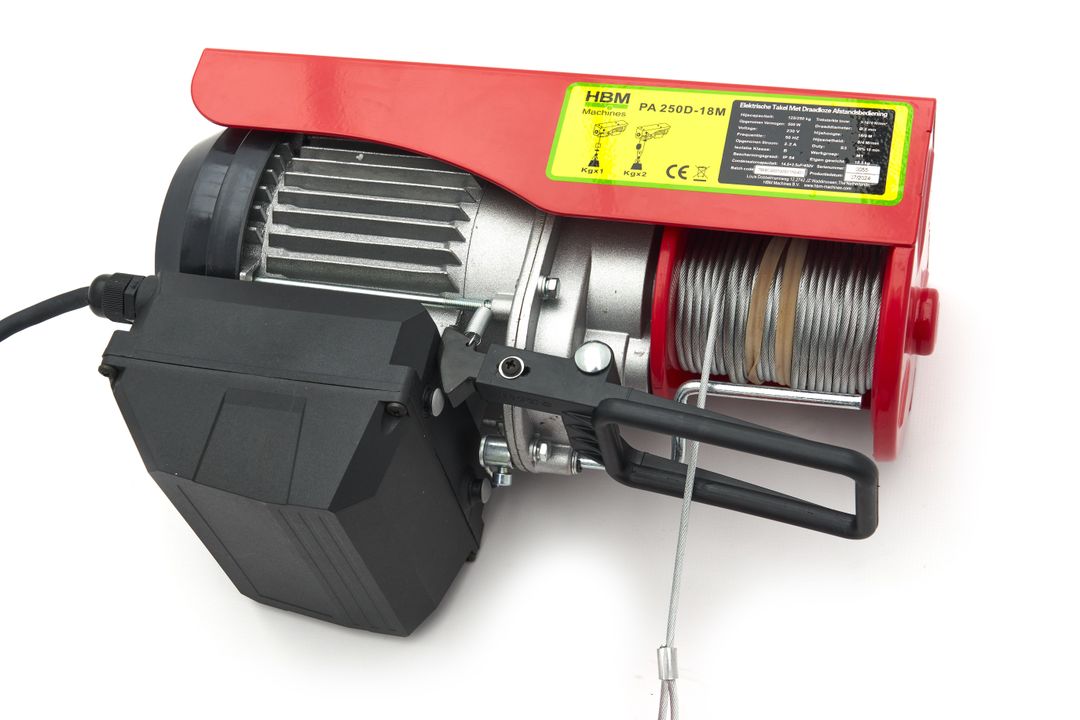 PALAN ELECTRIC 250KG 18M 230V HBM