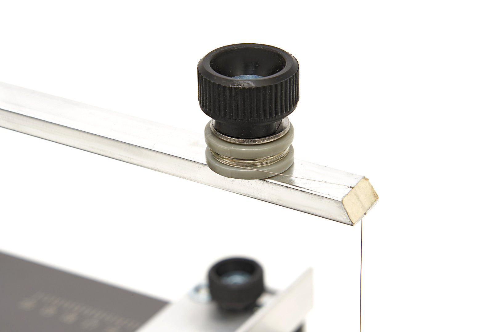 APARAT DE TAIAT POLISTIREN 18W HBM