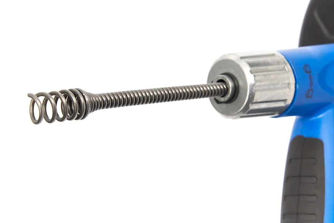 Spirala desfundare 7.5 m, compatibila cu bormasina, pentru tevi diametru 30–50 mm, ideala pentru chiuvete, scurgeri si conducte HBM OLANDA