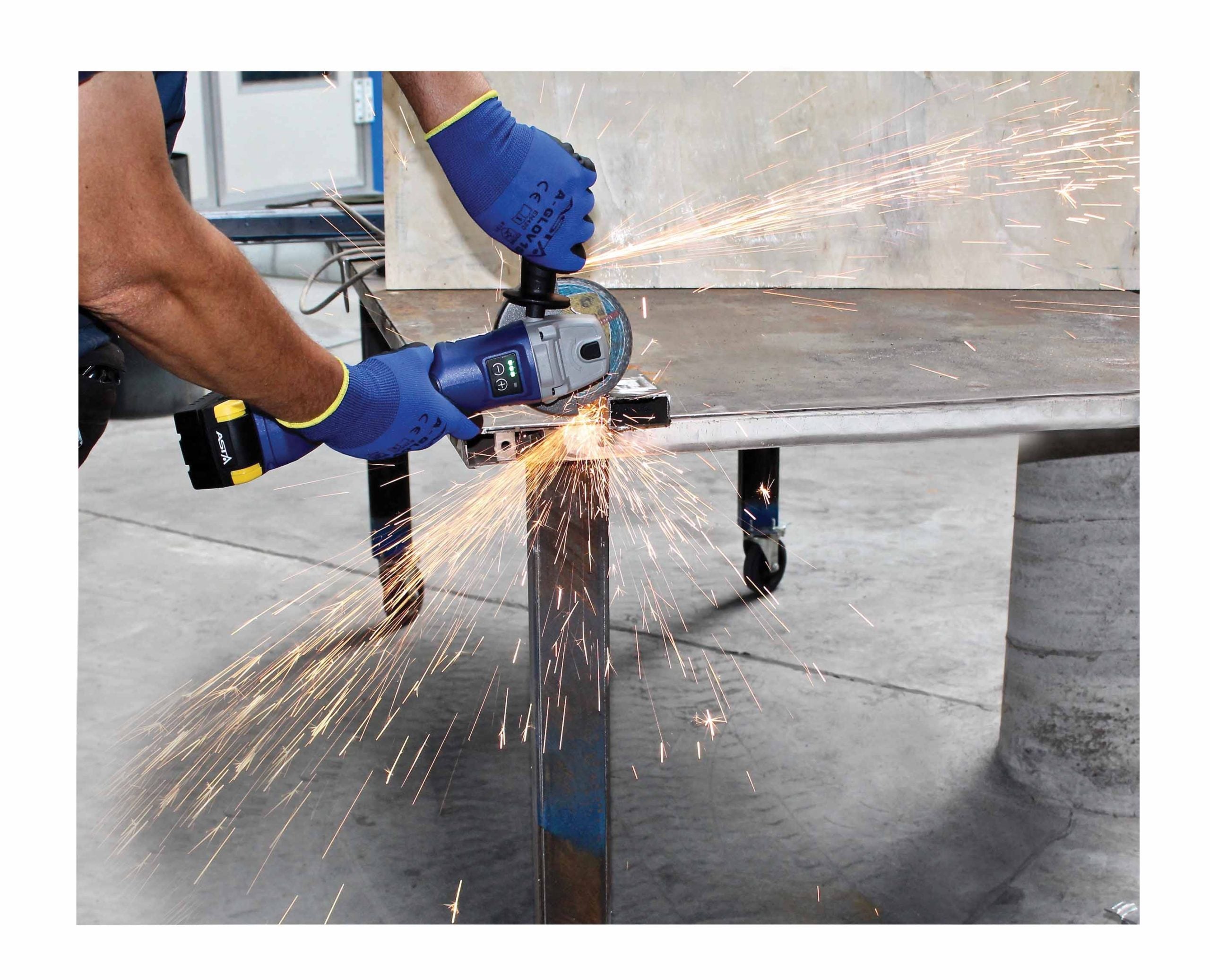 POLIZOR FLEX UNGHIULAR 3 IN 1 CU ACUMULATOR 125MM 18V 5.0AH