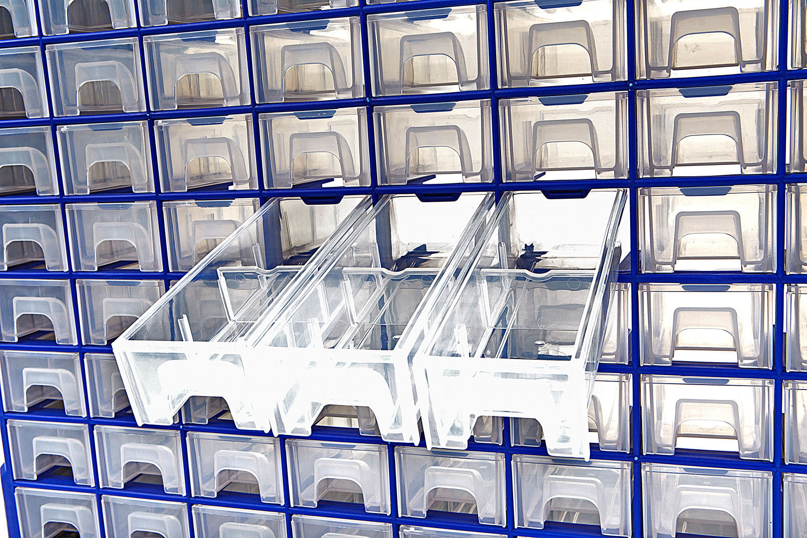 CUTIE PLASTIC DEPOZITARE 38 SERTARE