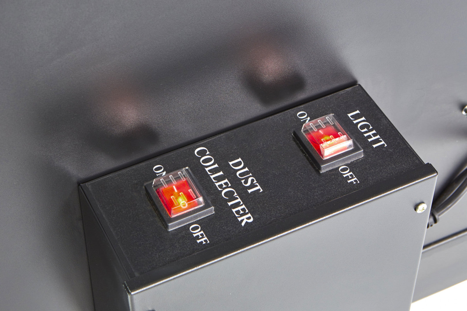 DULAP/CABINA DE SABLAT CU ASPIRATOR SBC 990