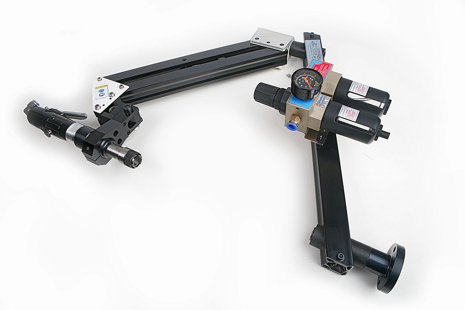 MASINA DE FILETAT PNEUMATICA CU BRAT TRIPLU ARTICULAT M3-M12