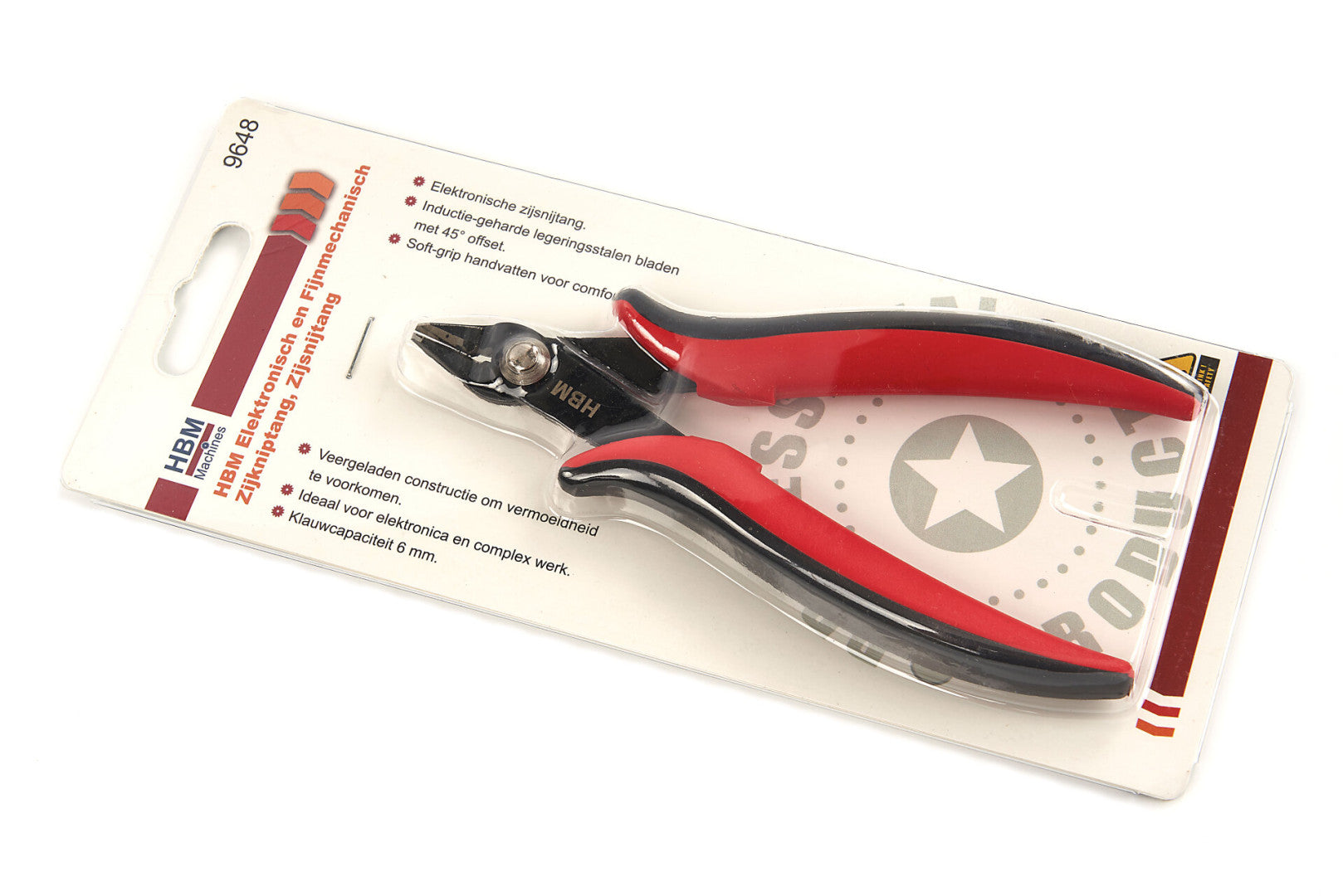 CLESTE TAIERE IN DIAGONALA