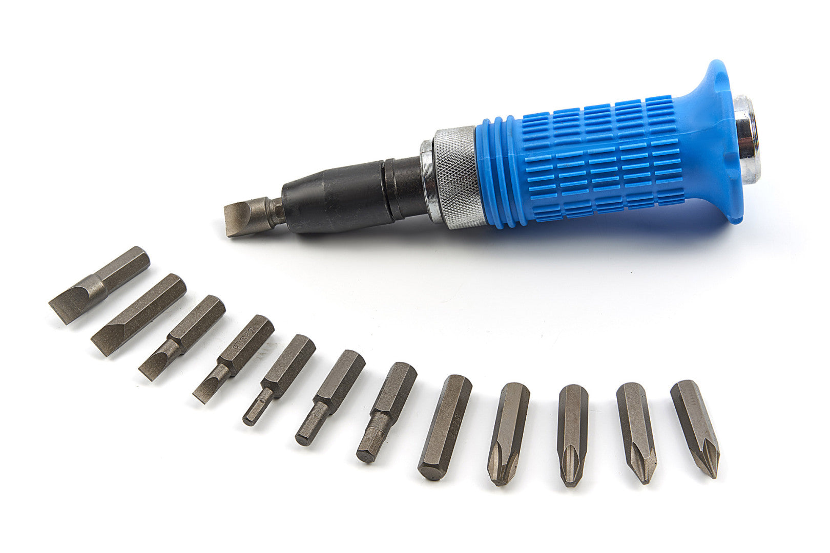 SURUBELNITA DE IMPACT 14 PIESE HBM