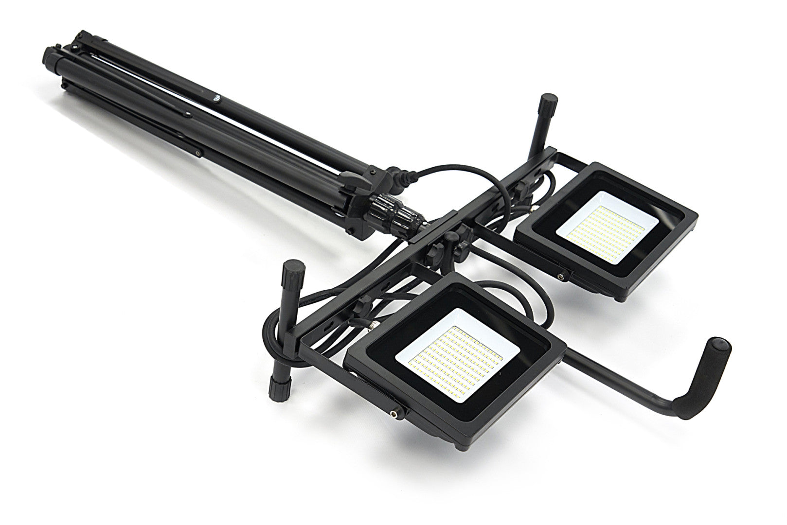 LAMPA LED CU STATIV TREPIED 2X50W 2X4000 LUMENI