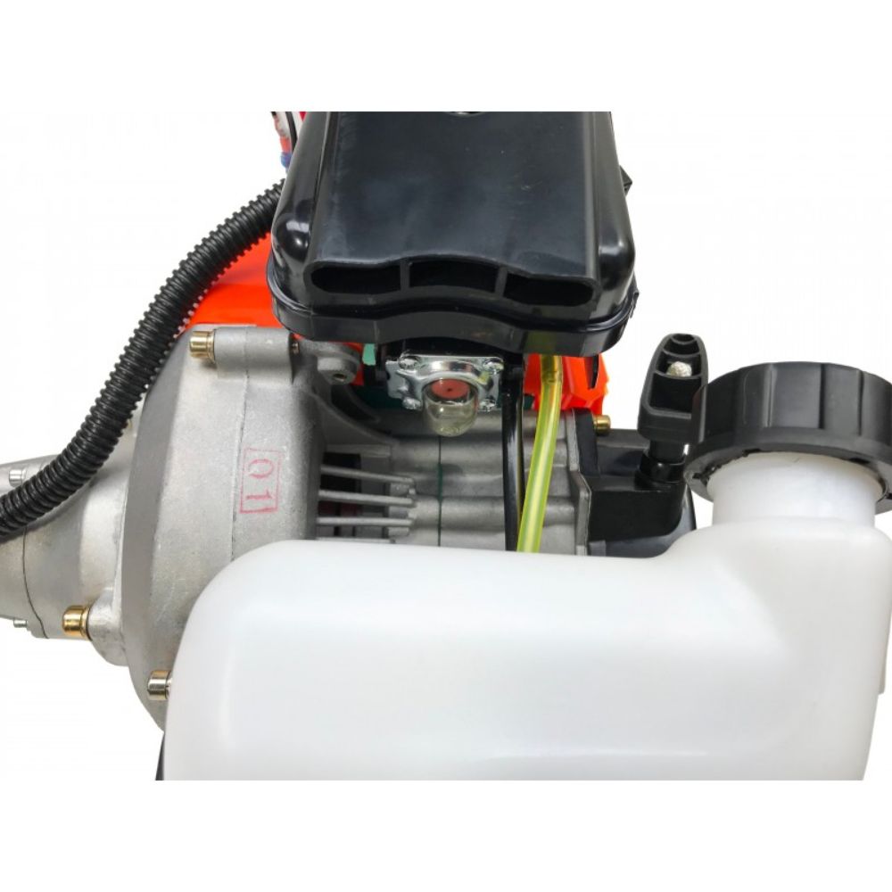 MOTOCOASA PE BENZINA LAMA SI FIR 2CP CU ACCESORII