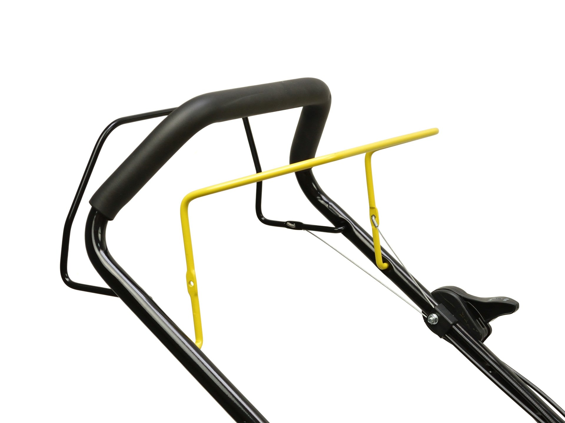 MASINA DE TUNS IARBA GAZON PE BENZINA 2.7KW 46CM