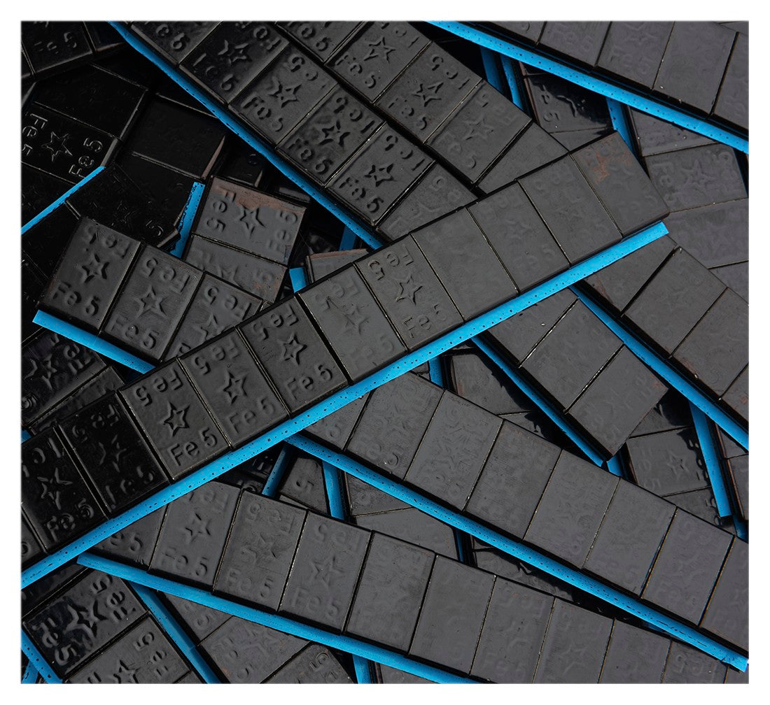 CUTIE CONTRAGREUTATI NEGRE AUTOADEZIVE 5 GRAME - 100 FASII - 12 BUC/ FASIE 6 KG