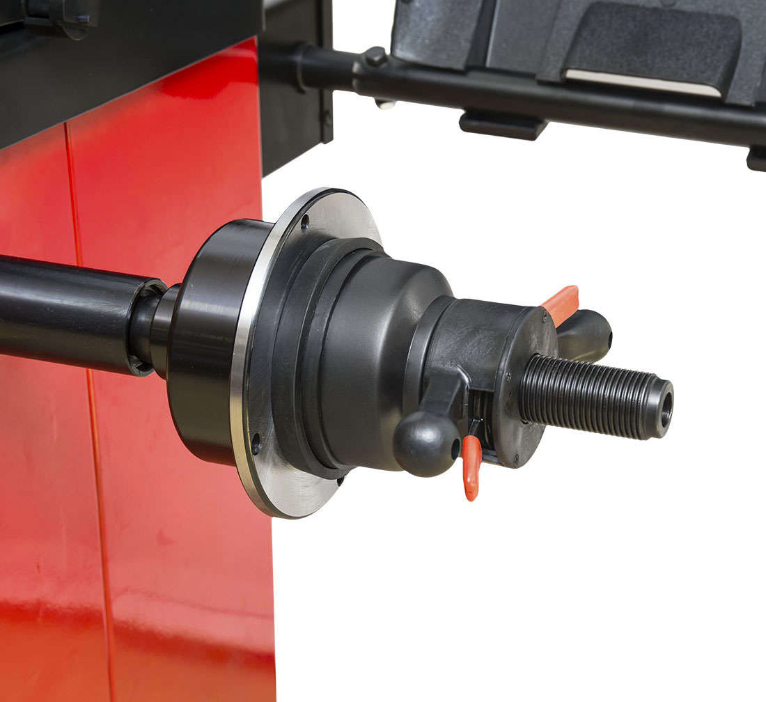 MASINA DE ECHILIBRAT AUTOMATA PENTRU ROTI AUTOTURISME 24" DISPLAY LED REDATS POLONIA