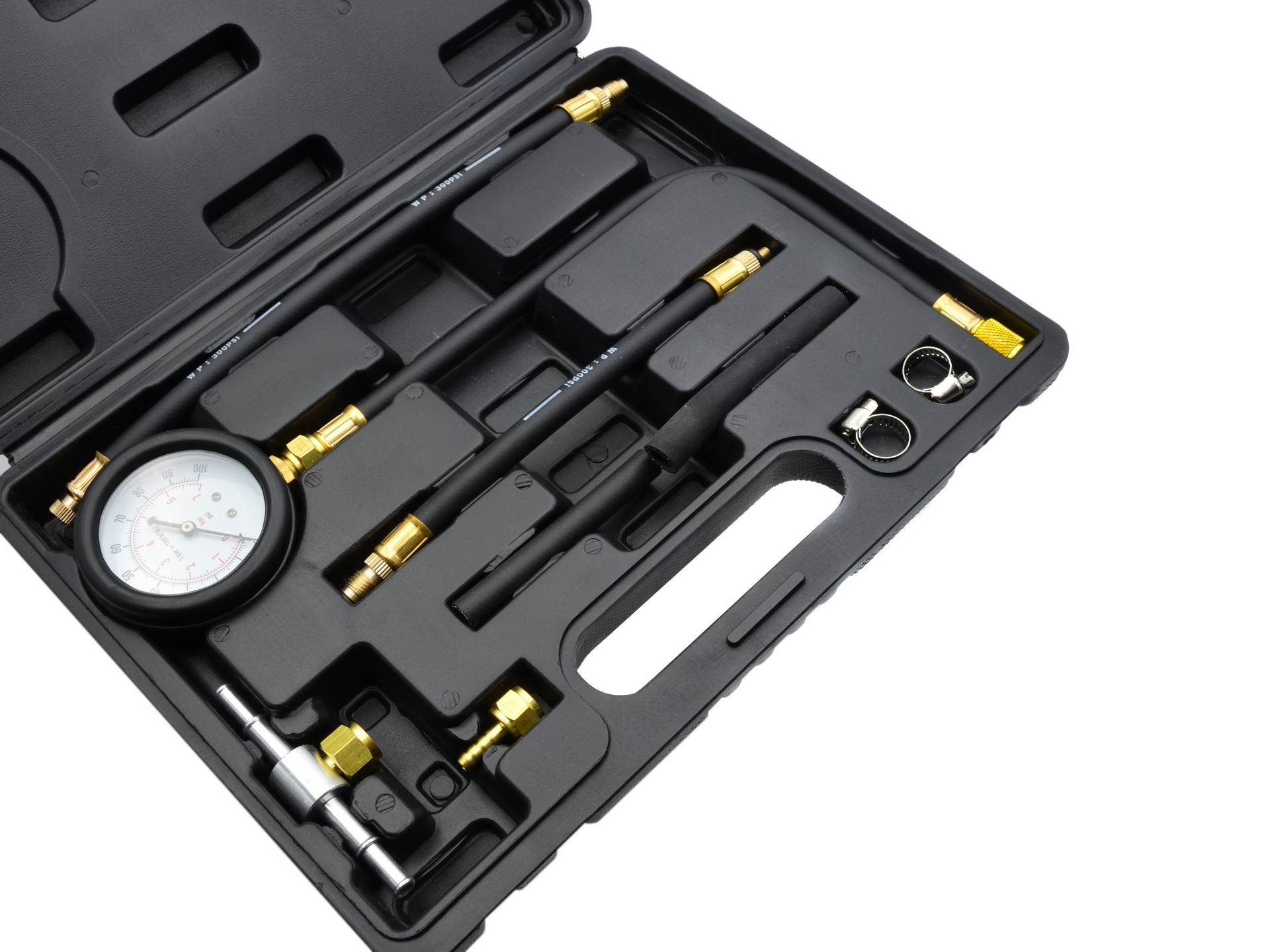 TRUSA MASURAT PRESIUNE LA SISTEMUL DE ALIMENTARE CU COMBUSTIBIL