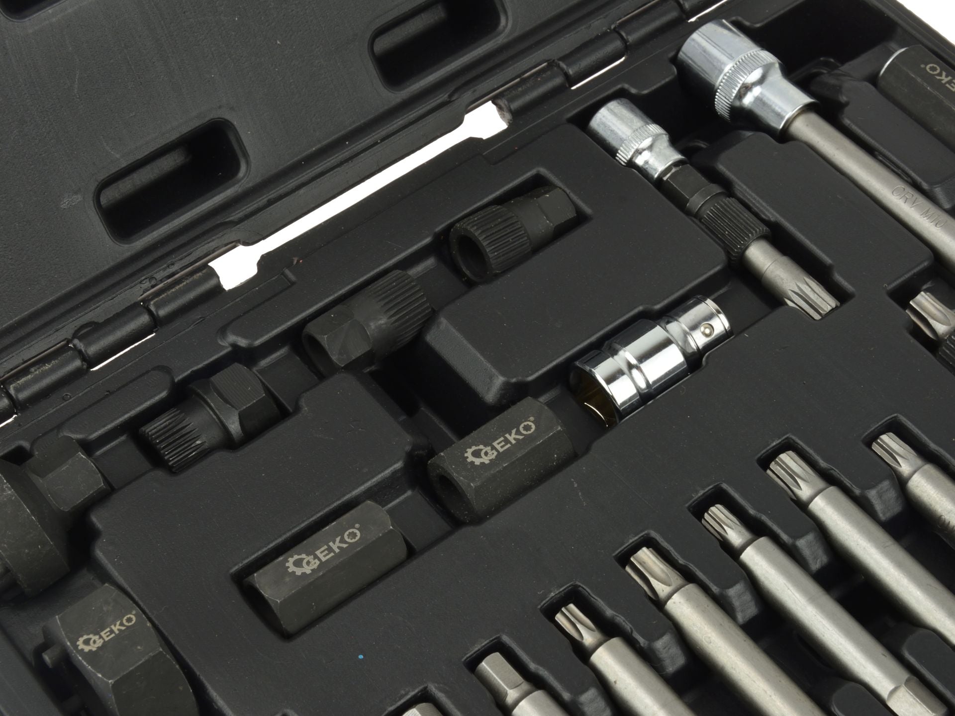 TRUSA CHEI FULII ALTERNATOARE 24 PIESE