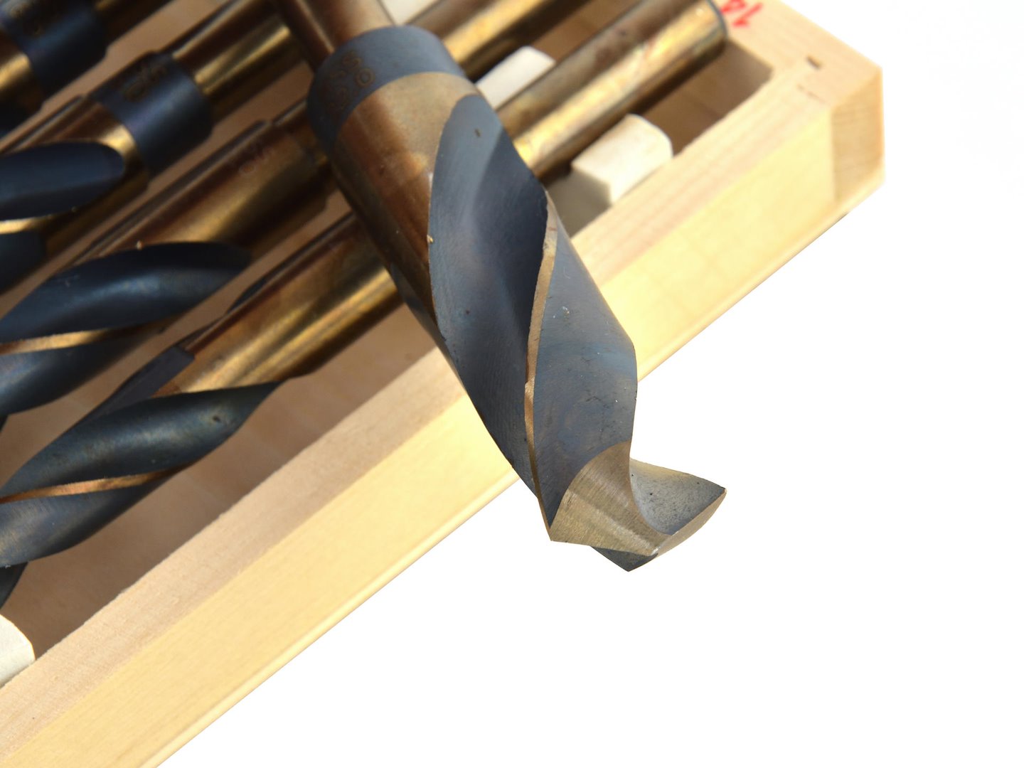 SET 8 BURGHIE HSS-CO (5% COBALT) 14–25,5 MM,1/2", UNGHI 130° – PENTRU METALE DURE SI LEMN