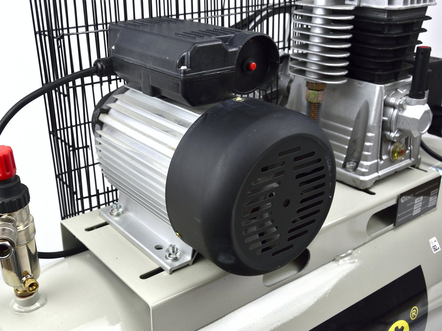 COMPRESOR AER 100L 390L/MIN 220V GEKO