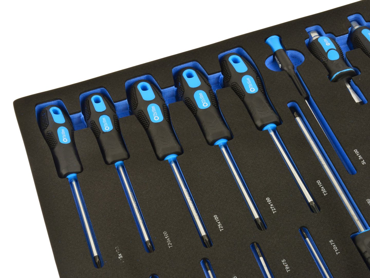 MODUL DULAP SCULE CU SURUBELNITE  21 PIESE GEKO