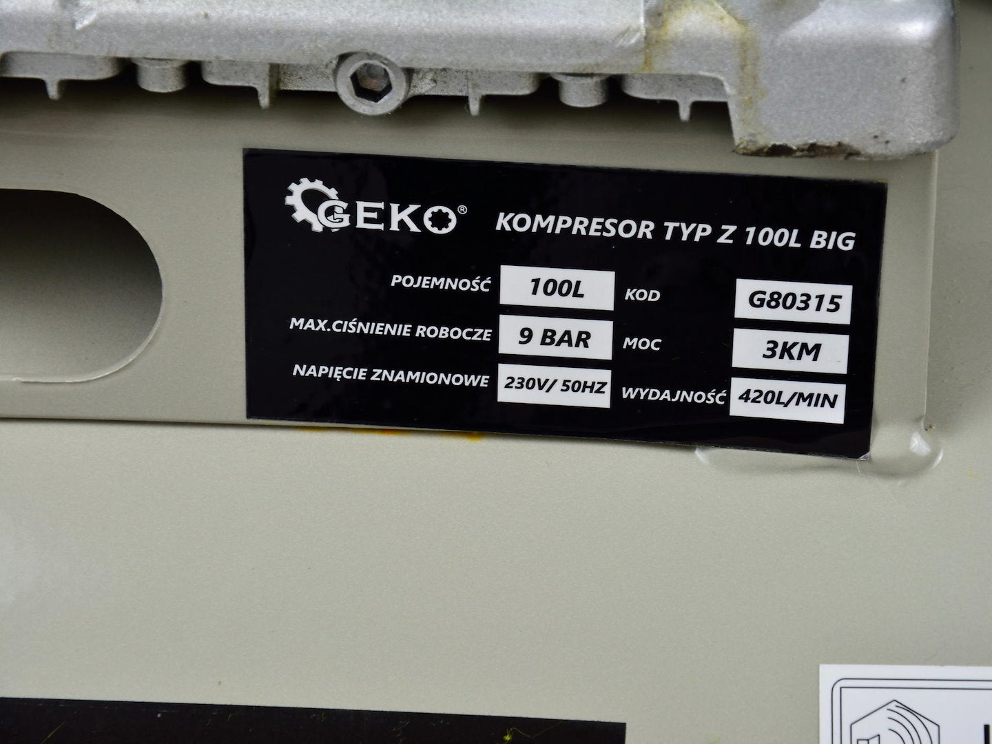 Compresor aer 100l 420l/min 220V GEKO