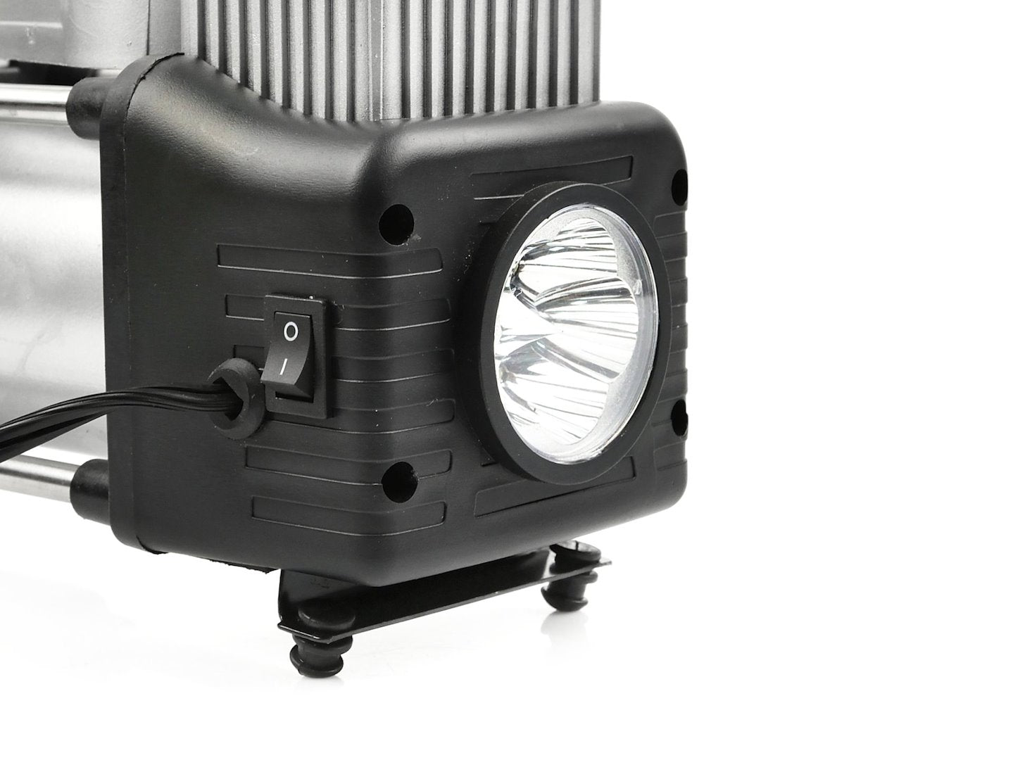 Compresor auto 12V 250W cu lanterna, GEKO
