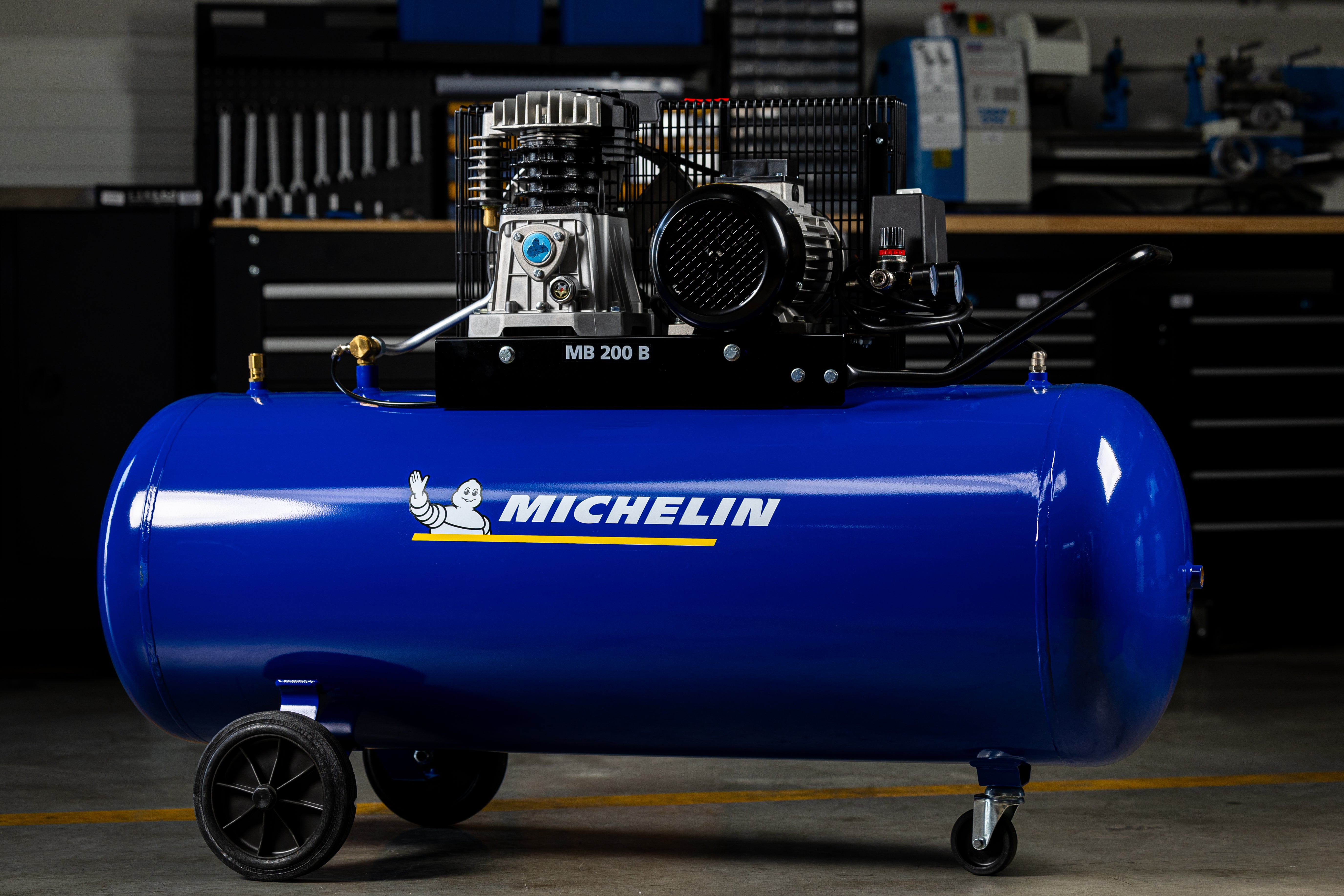 Compresor MICHELIN 200l 3CP 230V produs fiac italy