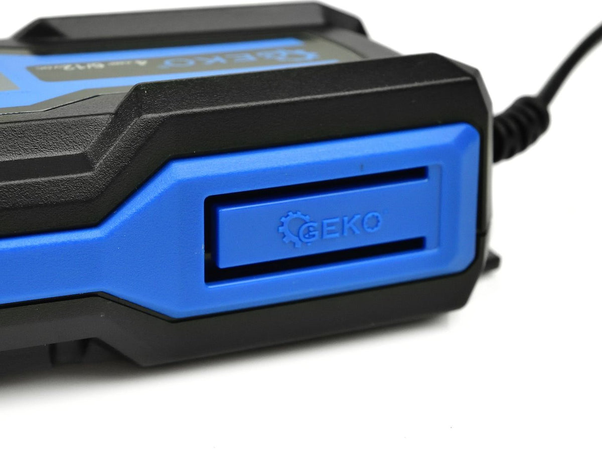 Redresor auto automat 6/12V 4a LCD pentru baterii acumulator auto 4-120ah