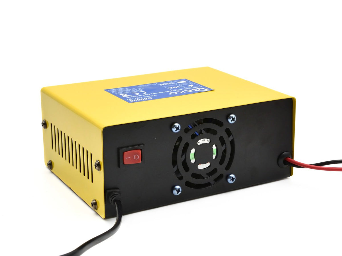 Redresor auto microprocesor LCD 6/12/24V 10a pentru baterii acumulator auto 6-150ah - GEKO