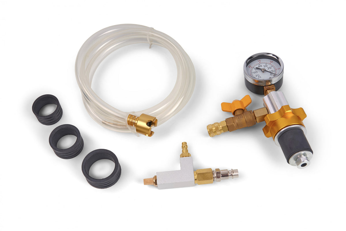 Trusa pentru umplerea si testarea pierderilor sistemului de racire auto