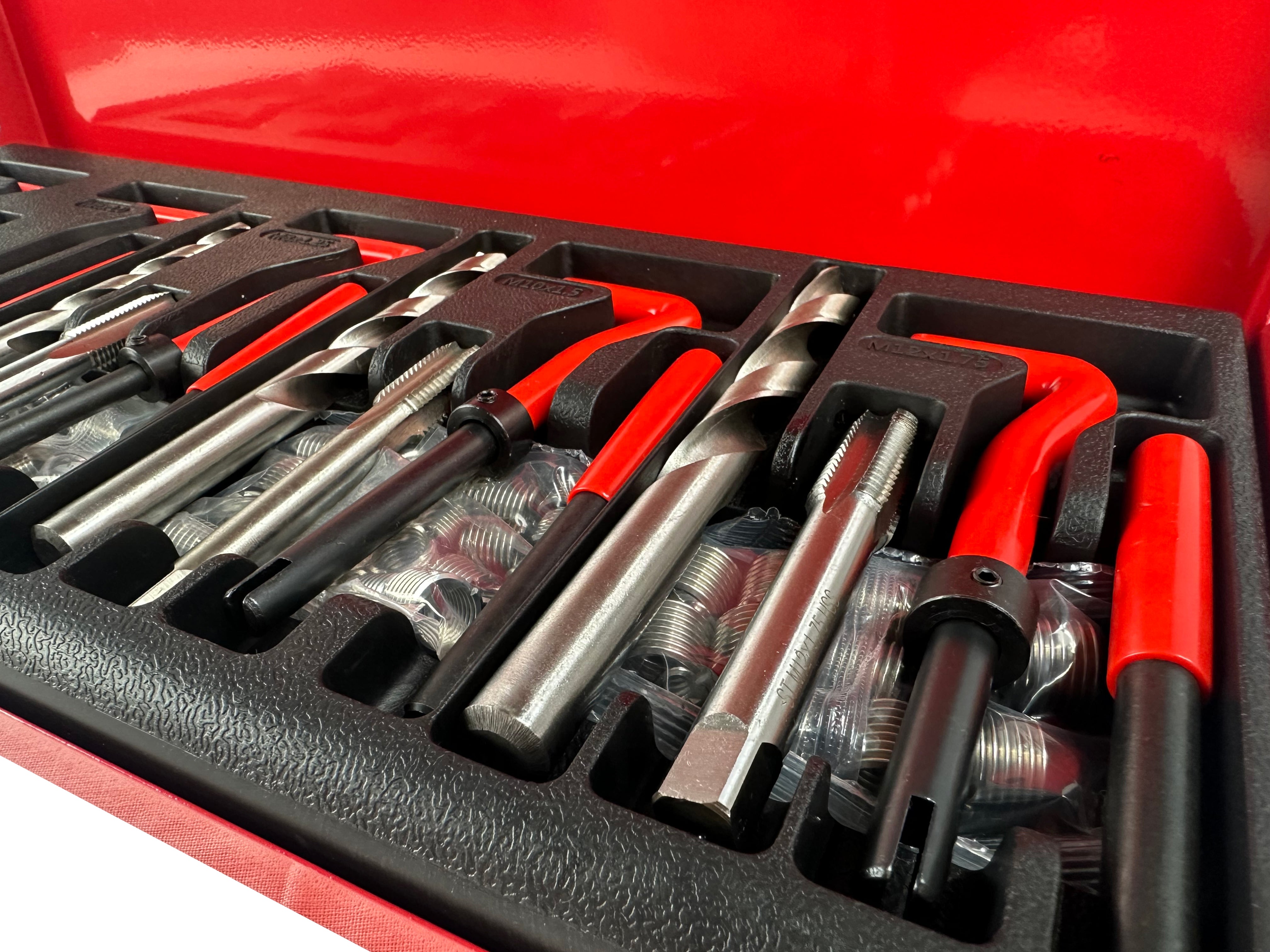 Trusa reparat filete m5 m6 m8 m10 M12 131 piese GEBO TOOLS