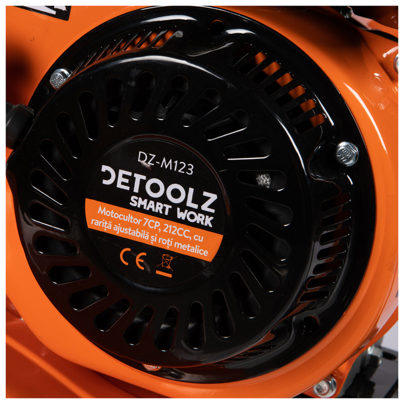 MOTOCULTOR DIESEL 7CP 212CC 3VITEZE CU RARITA ADJUSTABILA SI ROTI METALICE DETOOLZ