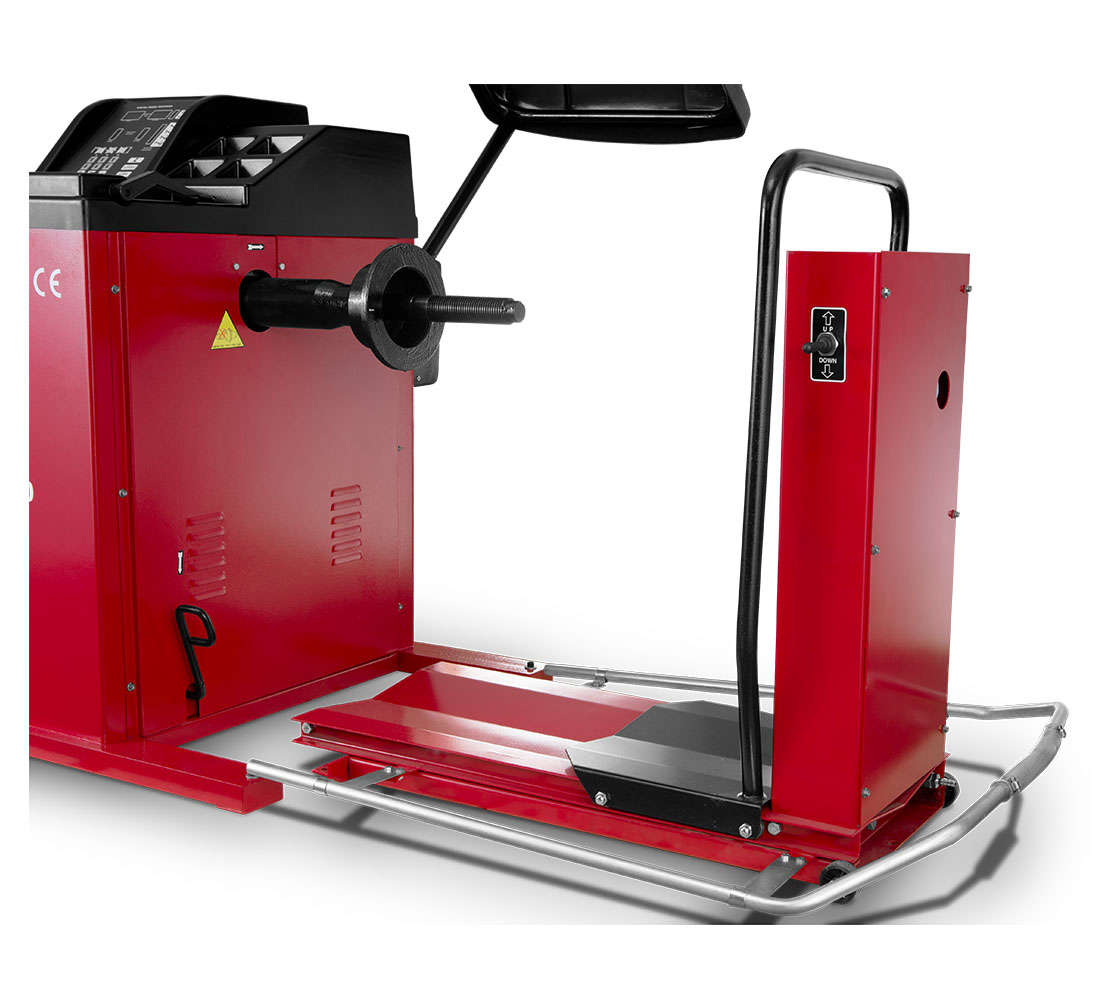 Masina de echilibrat roti turisme autoutilitare camioane 10-30" REDATS POLONIA